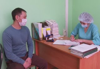 Вакцинация от гриппа и ковида.