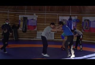 "Гнездо орлят - "Эзирлернин уязы" в Хемчике