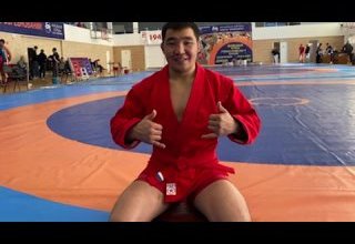 Тумер Ондар одержал уверенную победу в турнире по ММА